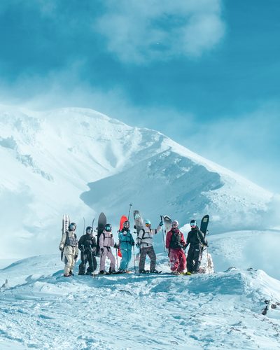 PURE SKI 官網雪地團體照片